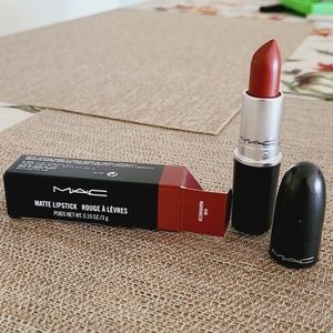 💥New! Mac Matte Lipstick. Marrakesh 646